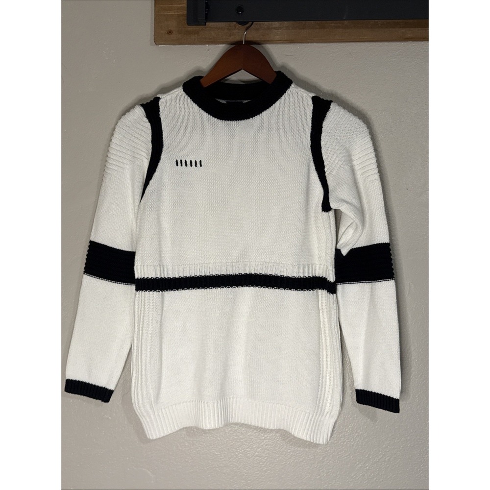 Star Wars Her Universe Stormtrooper Black White Sweater Knit Women's‎ Medium
